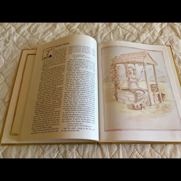 Tasha Tudor Bedtime Book - Picture 5 of 8